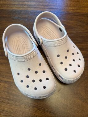 Kids Light Pink Slip-On Crocs Size 2
